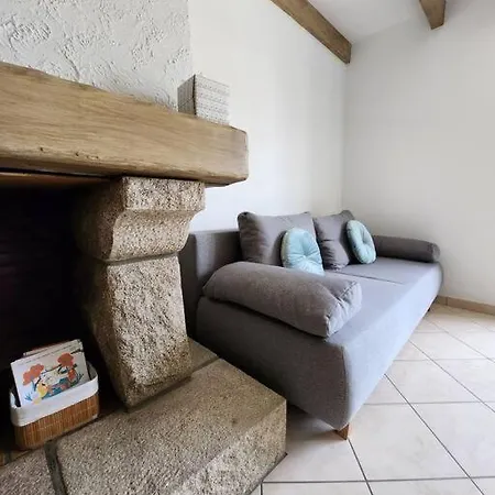Maison Cosy Et Decoree Avec Gout A La Campagne Severac Exterior foto