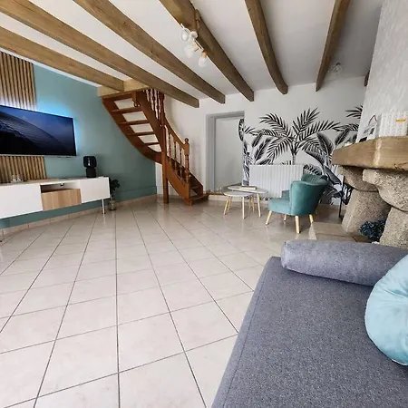 Maison Cosy Et Decoree Avec Gout A La Campagne Severac Exterior foto