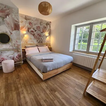Maison Cosy Et Decoree Avec Gout A La Campagne Severac Exterior foto